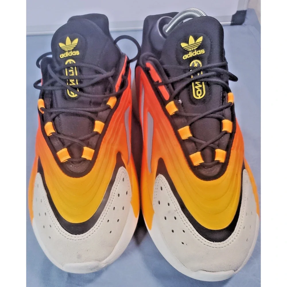 Adidas Ozelia Fiery Orange Yellow Gradient Men's Size 10.5 Sneakers G54894
